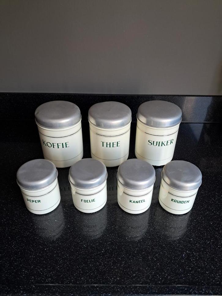 Leuk lot crème keuken emaille met bies., Antiek en Kunst, Antiek | Emaille, Ophalen