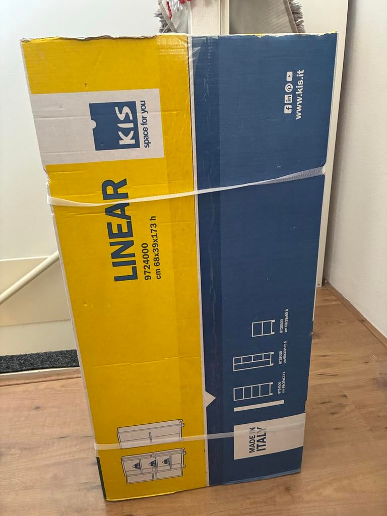 Nieuwe KIS LINEAR kunststof kast (68x39x173 cm), Ophalen, Nieuw