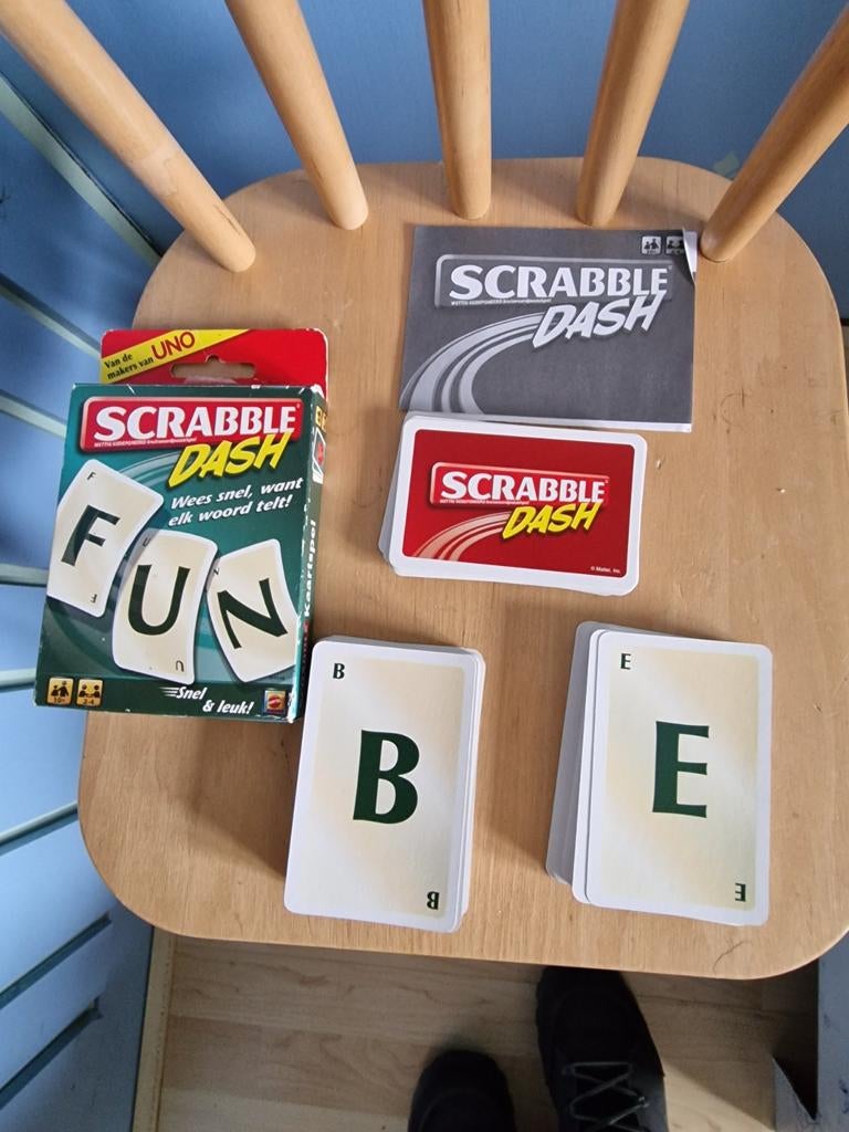 3 leuke kinder kaartspellen - als nieuw - compleet, Ophalen of Verzenden, Zo goed als nieuw