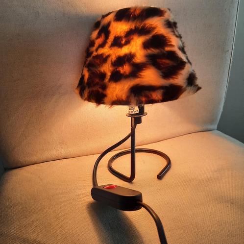SILLY schemerlampje met luipaard kapje, Huis en Inrichting, Lampen | Tafellampen, Minder dan 50 cm, Ophalen of Verzenden