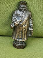 Brons beeldje stadsomroeper, Ophalen