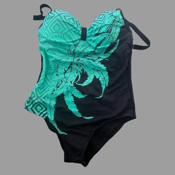 Power Flower Badpak – Zomerstijl in XL beschikbaar voor biedingen