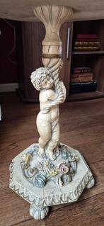 Decoratieve victoriaanse bijzettafel met cherubijn, Antiek en Kunst, Antiek | Meubels | Tafels, Ophalen