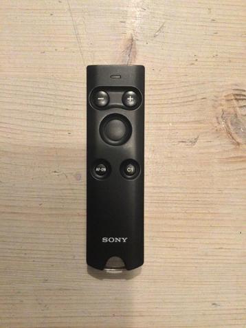 Sony RMT-P1BT bluetooth afstandsbediening beschikbaar voor biedingen