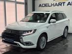 Mitsubishi Outlander 2.4 PHEV Pure+ 4WD Automaat / Panorama, Auto's, Mitsubishi, Automaat, Zwart, 4 cilinders, 1865 kg