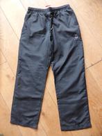 ZGAN soepele broek maat 140 sport zwart le coq sportif, Broek, Le coq sportif, Jongen of Meisje, Ophalen of Verzenden