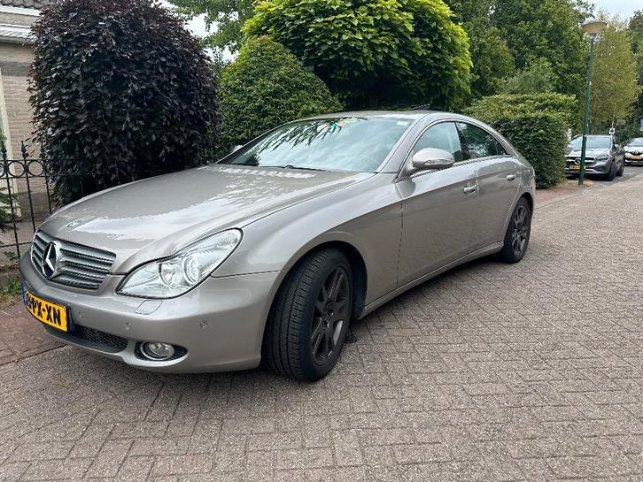Mercedes-Benz CLS 3.5 Cls350 AUT 2005 Grijs, Auto's, Mercedes-Benz, Particulier, CLS, ABS, Airbags, Airconditioning, Boordcomputer
