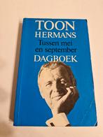 Toon Hermans - Tussen Mei en September (Dagboek), Boeken, Ophalen of Verzenden, Gelezen, Toon Hermans, Kunst en Cultuur