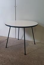 Mooi vintage tafeltje gispen, 45 tot 60 cm, Minder dan 55 cm, Ophalen of Verzenden, Zo goed als nieuw
