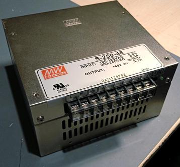 Mean Well - kwalitatief pulsen DC voeding 48 V / 5, 2 A beschikbaar voor biedingen