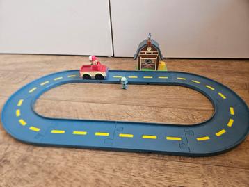 Paw Patrol Baan met Rocky en Boer-compleet beschikbaar voor biedingen