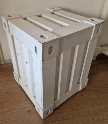 Wit opberg krukje/kist met deksel 29 x 29 x h36 cm beschikbaar voor biedingen