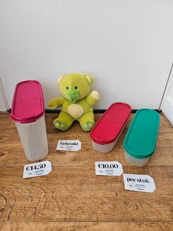 * Tupperware ruimtespaarders extra lang gekleurd  beschikbaar voor biedingen