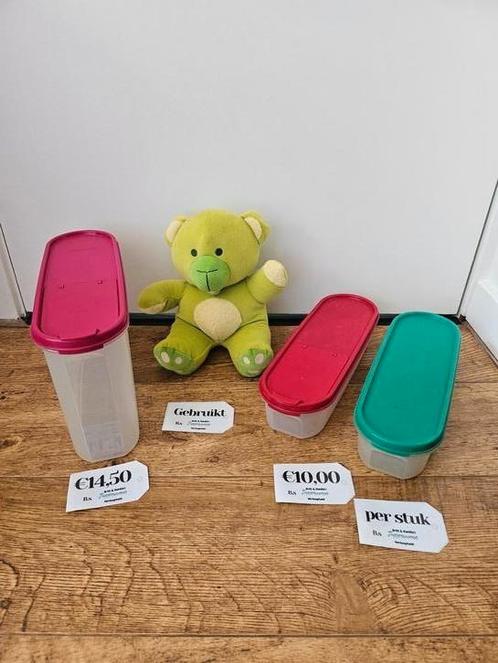 * Tupperware ruimtespaarders extra lang gekleurd, Huis en Inrichting, Keuken | Tupperware, Gebruikt, Bak of Kom, Groen, Rood, Ophalen of Verzenden