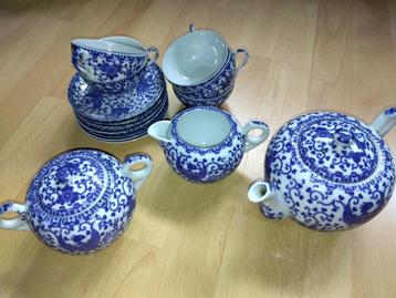  Chinees Porselein beschikbaar voor biedingen