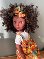 Afro pop. Donker. Afrikaanse pop. Met kleertjes. 32cm, Ophalen of Verzenden, Zo goed als nieuw, Fashion Doll