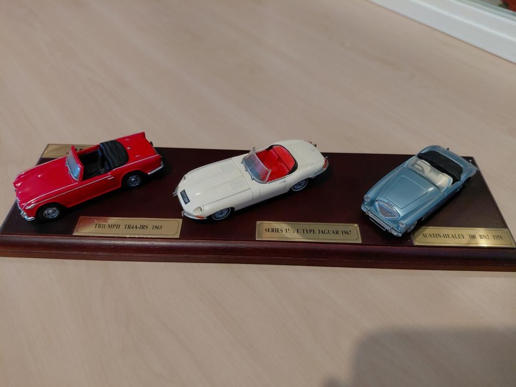 Matchbox Dinky serie modelauto,s, Hobby en Vrije tijd, Modelauto's | 1:43, Ophalen, Nieuw, Auto, Matchbox