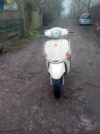 *** Zeer nette Kymco Like Beige ***, Fietsen en Brommers, Scooters | Kymco, Ophalen, Gebruikt, Benzine, Like