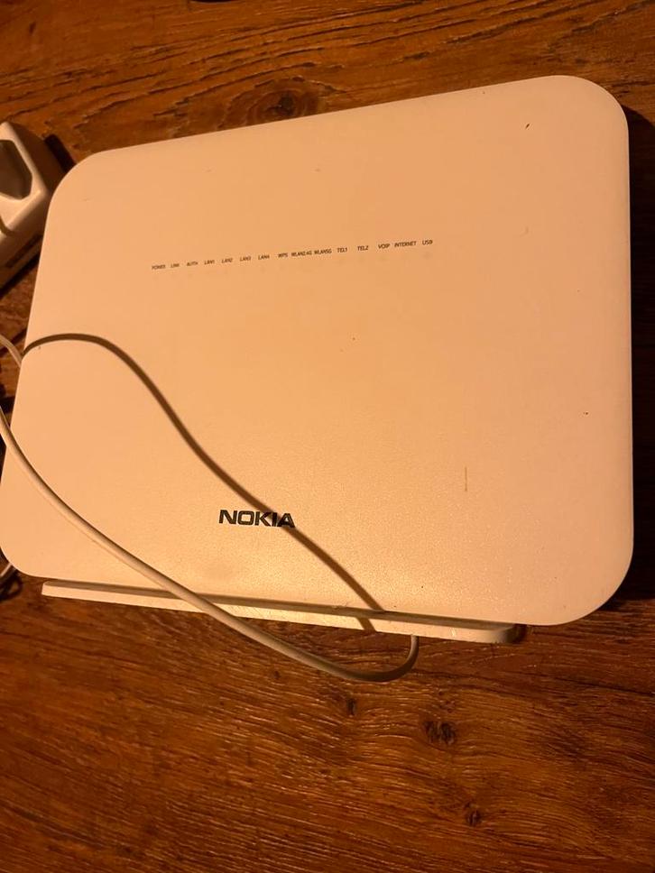 Nokia XS-2426G-A Glasvezel Modem, Computers en Software, Routers en Modems, Zo goed als nieuw, Router met modem, Ophalen of Verzenden
