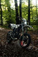 Bèta RR 50 Motard - 2024 - ruilen kan ook! MOET WEG, Fietsen en Brommers, Ophalen, Nieuw, Overige typen, Beta