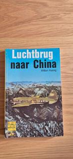 Luchtbrug naar China - William Koenig, Ophalen of Verzenden, 1945 tot heden, Gelezen