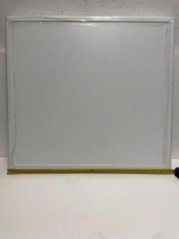 NIEUW! Tafelblad, wit, kunststof, 55x60cm, bieden aub beschikbaar voor biedingen