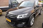 Volkswagen Tiguan 1.4 TSI R-Line Edition panodakautomaat,r-l, Auto's, Volkswagen, Euro 5, Alcantara, Bedrijf, 161 pk