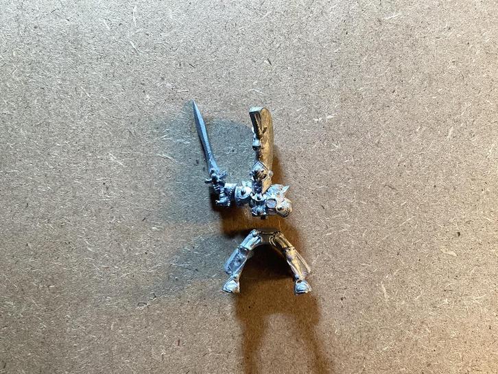 1x High Elves, High Elf Silver Helm [1992], Hobby en Vrije tijd, Wargaming, Zo goed als nieuw, Warhammer, Figuurtje(s), Ophalen of Verzenden