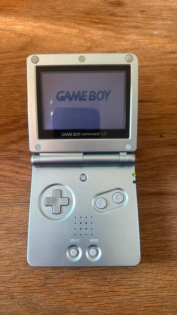 Gameboy advance sp light blue beschikbaar voor biedingen