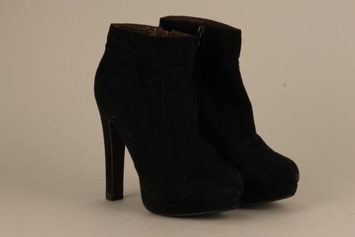 Enkellaarsje met  hoge hak, maat 39, Kleding | Dames, Schoenen, Zo goed als nieuw, Lage of Enkellaarzen, Zwart, Ophalen of Verzenden