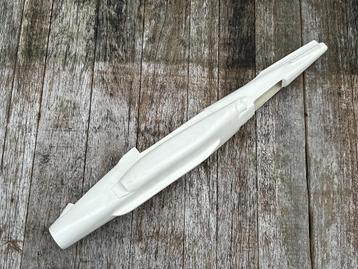 Vliegtuig romp 90cm beschikbaar voor biedingen