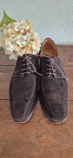 NIEUWSTAAT heren schoenen  VAN BOMMEL maat 9  43, Ophalen, Bruin, Zo goed als nieuw, Van Bommel