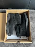 UGG Classic Mini Toggler Zwart Maat 39 - Nieuw, UGG, Verzenden, Zwart, Lage of Enkellaarzen