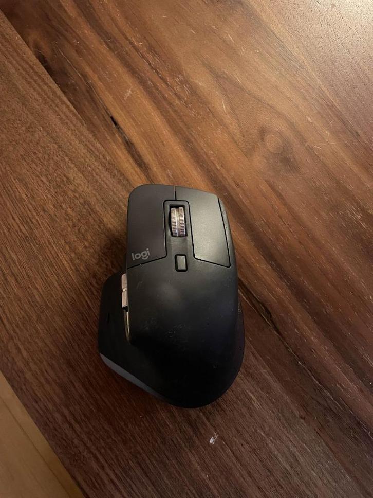 Logitech MX Master 3S, Computers en Software, Muizen, Zo goed als nieuw, Muis, Rechtshandig, Draadloos, Ergonomisch, Ophalen of Verzenden