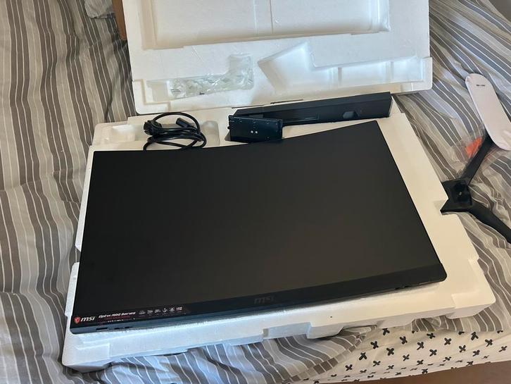 MSI gaming monitor, Computers en Software, Monitoren, In hoogte verstelbaar, LED, HD, Ophalen