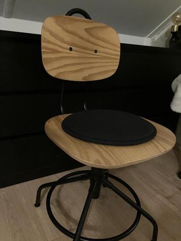 Mooie Bureaustoel IKEA beschikbaar voor biedingen