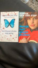 Sophie van der Stap - Meisje met negen pruiken, Ophalen of Verzenden, Zo goed als nieuw, Sophie van der Stap, Nederland