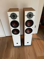 Dali Oberon 5 Speakers - Nieuwstaat, Zo goed als nieuw, 120 watt of meer, Front, Rear of Stereo speakers, Ophalen