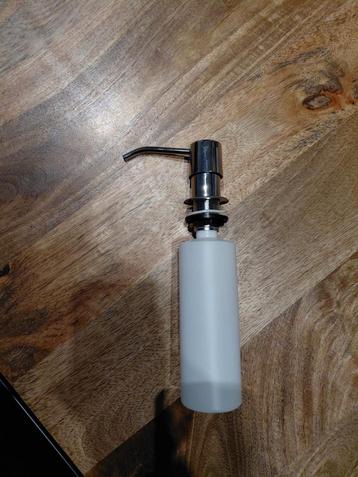 Zeepdispenser inbouw - Modern Design beschikbaar voor biedingen