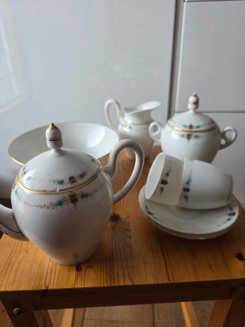 Theeservies Lowestoft met spoelkom en twee kop en schotels, Antiek en Kunst, Antiek | Servies compleet, Ophalen