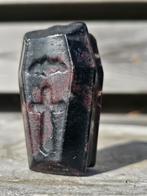 Granaat in astrophyliet grafkistje, Ophalen of Verzenden