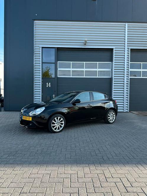 Alfa Romeo Giulietta 1.4 Turbo 2011 Zwart, Auto's, Alfa Romeo, Bedrijf, Giulietta, Benzine, B, Hatchback, Handgeschakeld, Geïmporteerd