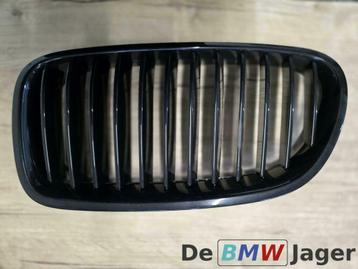 Grill links zwart BMW 5-serie F10 F11 51137200727 beschikbaar voor biedingen