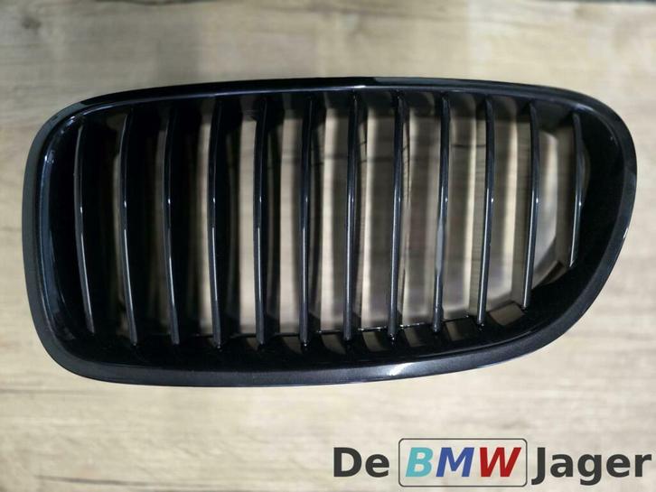 Grill links zwart BMW 5-serie F10 F11 51137200727, Auto-onderdelen, Carrosserie en Plaatwerk, BMW, Gebruikt, Ophalen of Verzenden