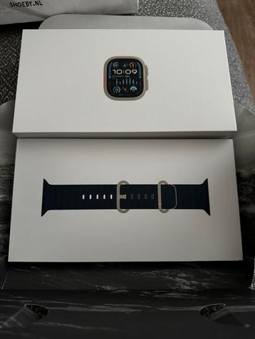Apple Watch Ultra 2 + Accessories  4 Bandjes + oplaad kabel beschikbaar voor biedingen