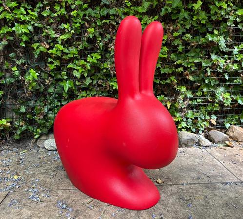 Qeeboo Rabbit Chair - Medium Rood, Kinderen en Baby's, Kinderstoelen, Zo goed als nieuw, Overige typen, Ophalen