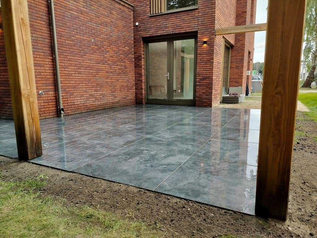 Aanleg keramische tegels tegen betaalbare prijzen., Diensten en Vakmensen, Tuinmannen en Stratenmakers, Bestrating