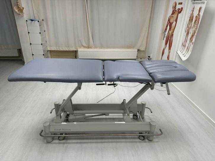 Enraf-nonius elektrische massage bank, Sport en Fitness, Massageproducten, Gebruikt, Massagetafel, Ophalen