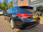 Hyundai I40 Wagon 2.0 GDI i-Catcher PANO CAMERA AUT LEER, Auto's, Hyundai, Euro 5, Zwart, 4 cilinders, 700 kg
