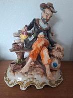 Prachtig beeld " zwerver "  capodimonte italia, Ophalen of Verzenden, Zo goed als nieuw